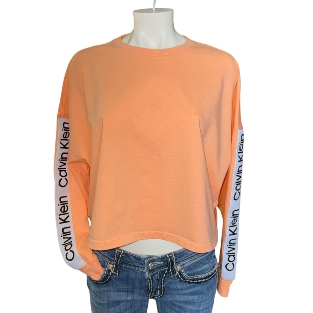 Calvin Klein Performance Women’s Large Peach Long Sleeved Crop-top LS Tee Shirt - Picture 2 of 5